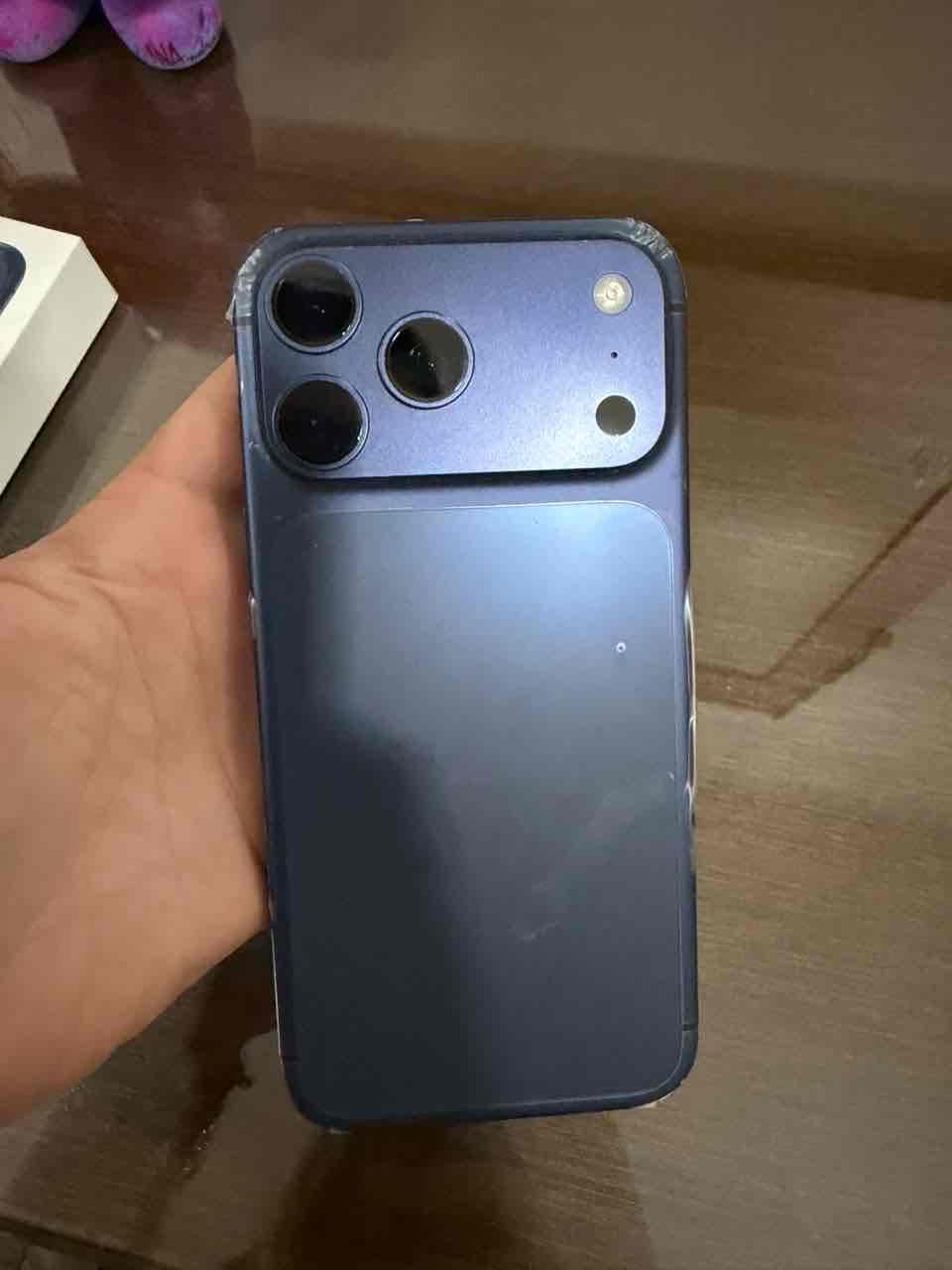 Iphone 17 Pro Max 256gn, foto 4 de 7