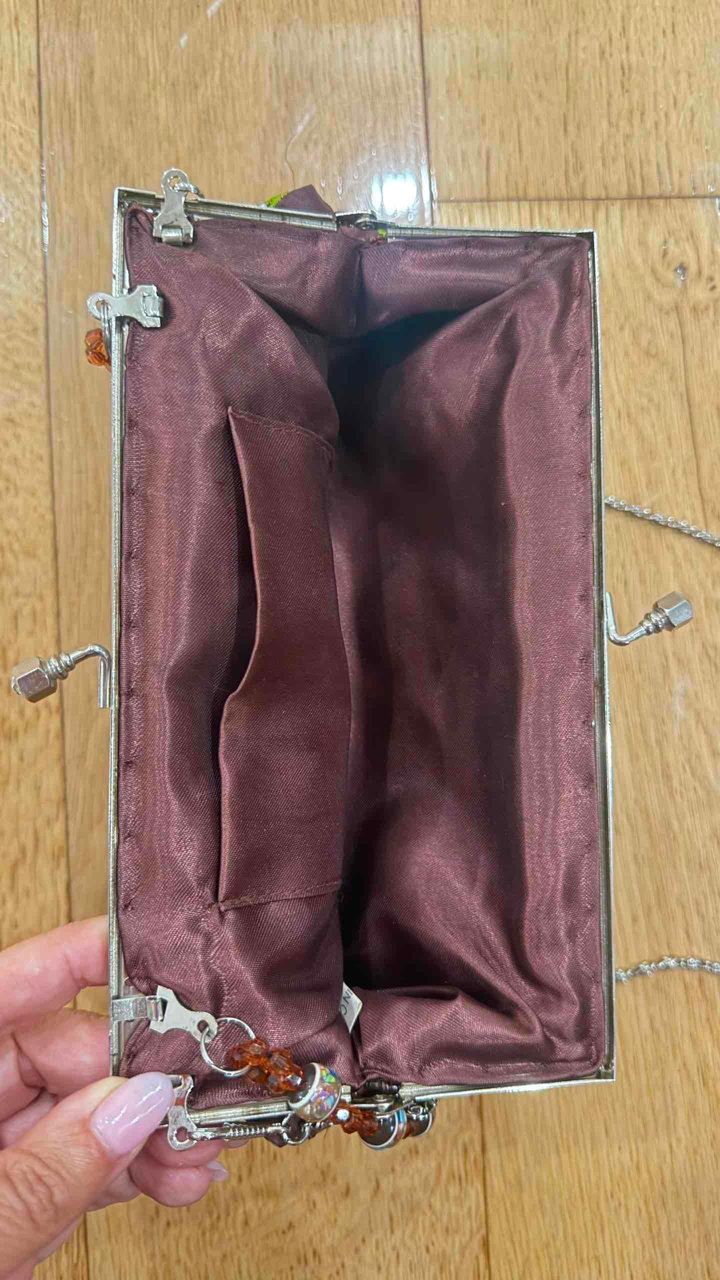 Bolso de Mano Vintage Bordado, foto 2 de 2