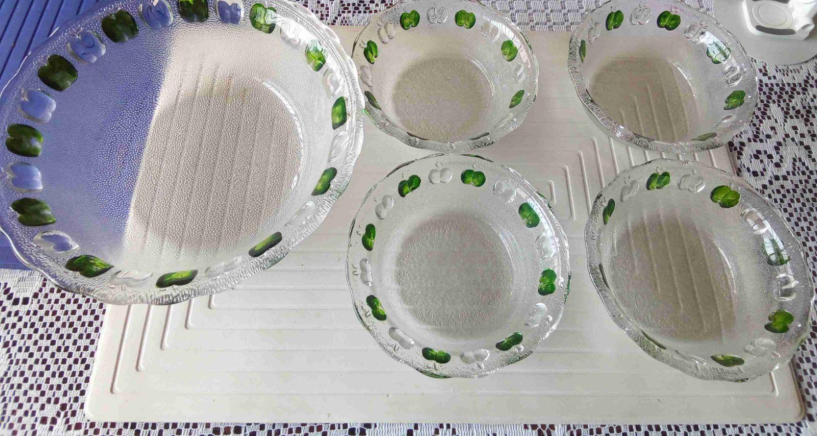 Se vende juego de tazas de vidrio, foto 2 de 2