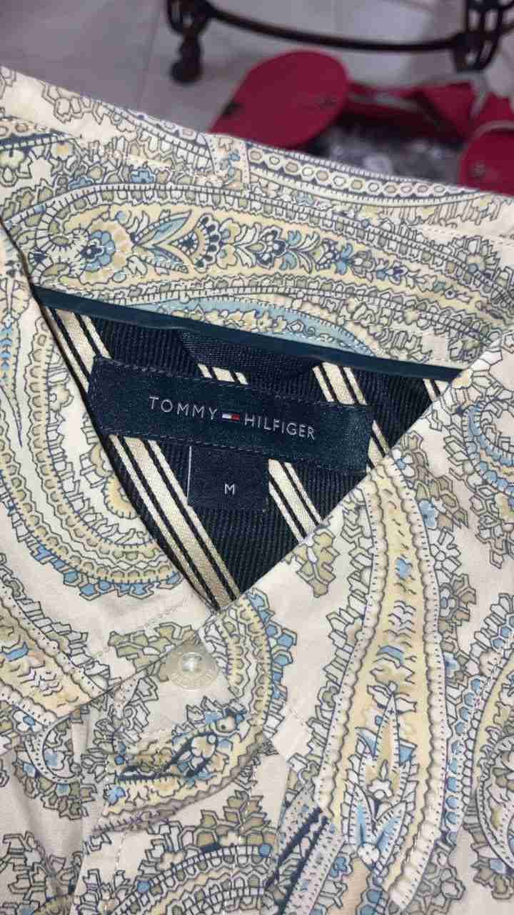 Camisa Tommy Hilfiger Estampada Talla M, foto 2 de 2