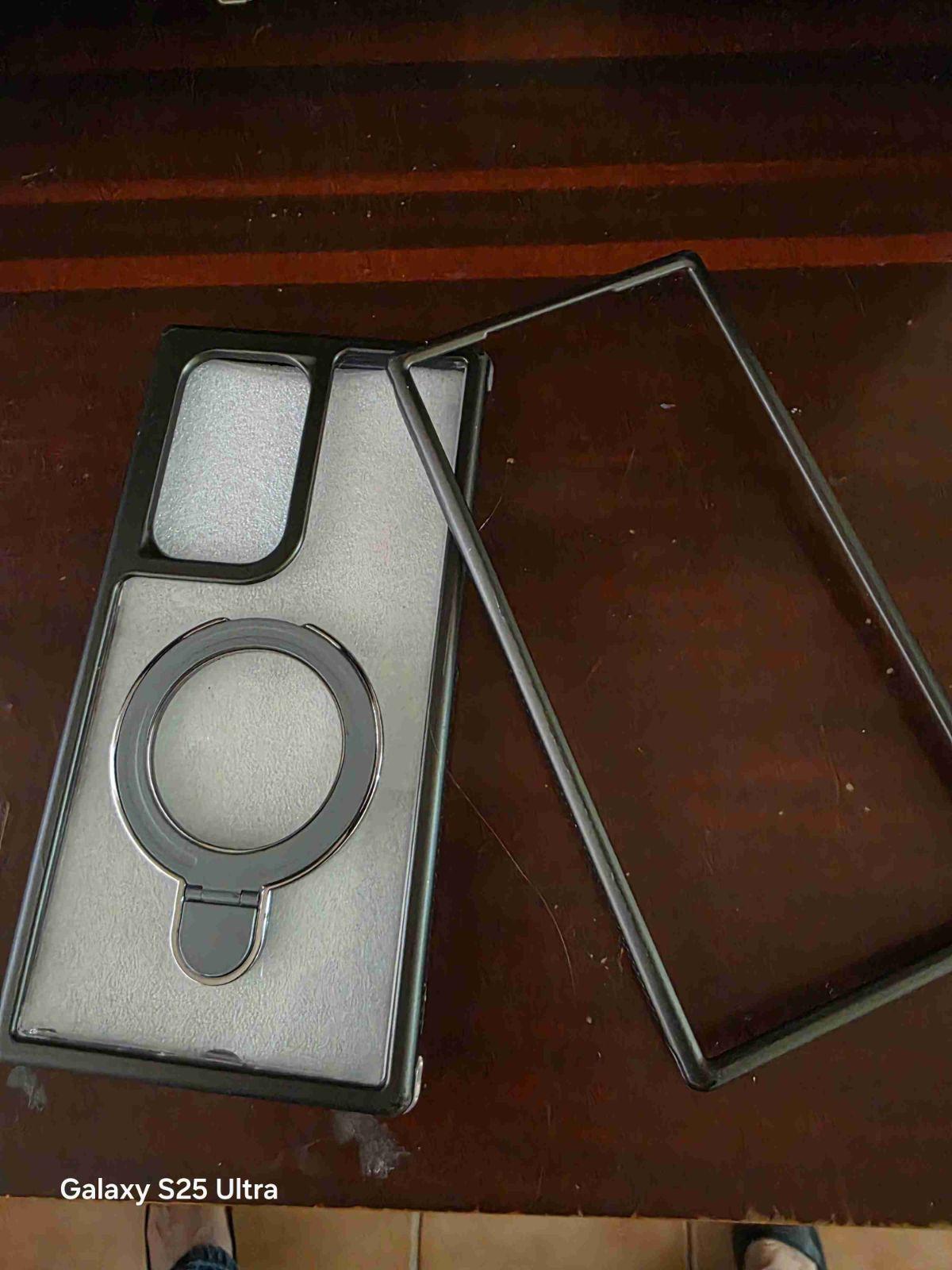 Forro Protector para Celular con Soporte, foto 3 de 3