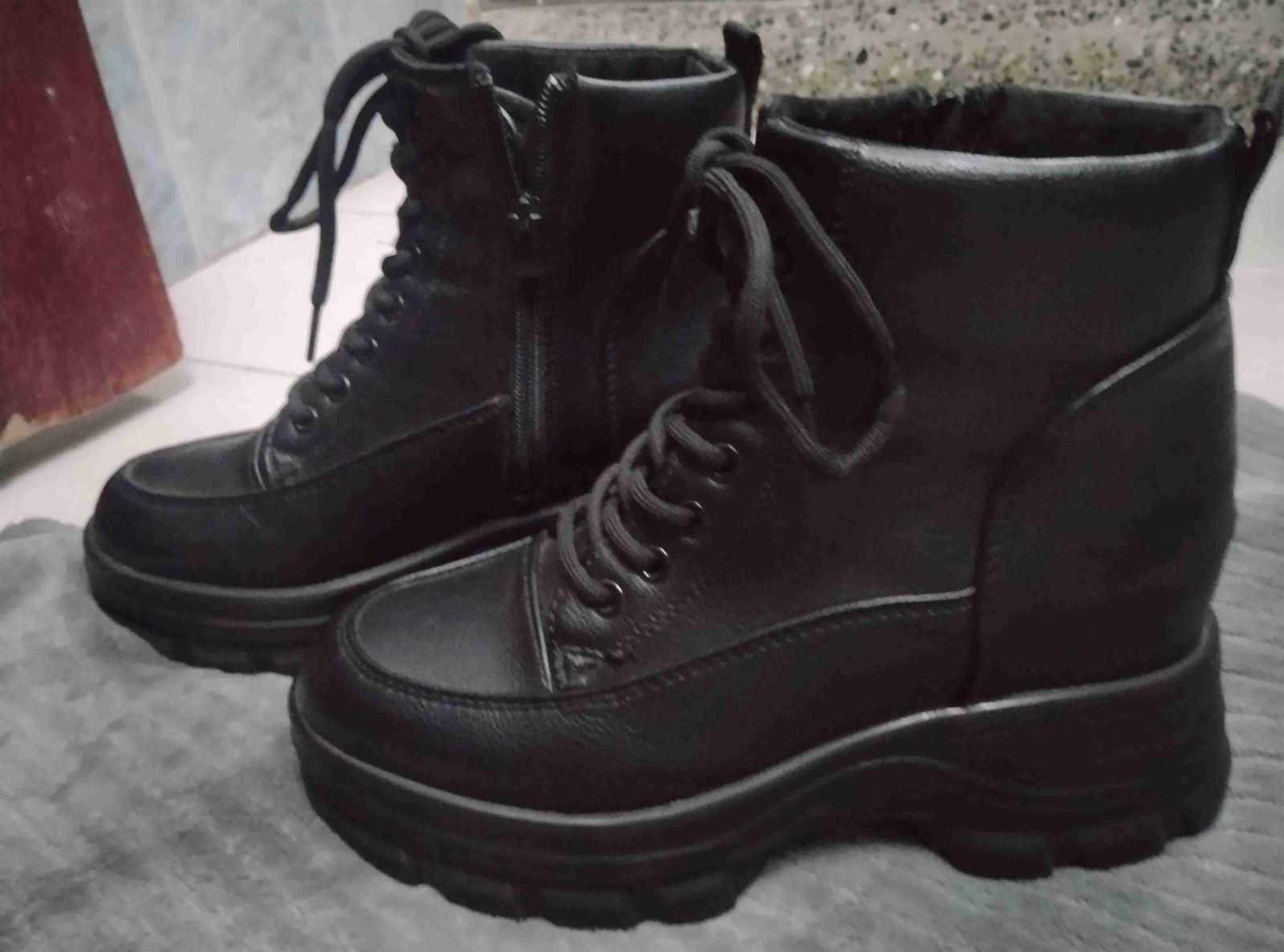 Botas de dama plataforma color negro, foto 3 de 3