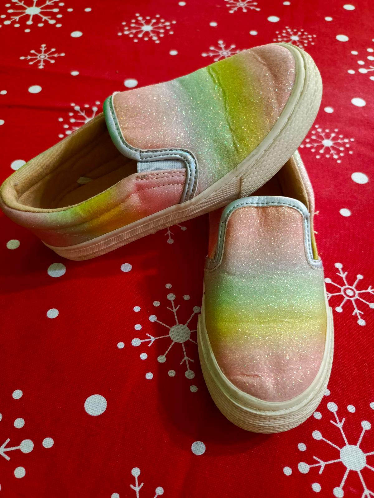 Zapatos slip-on multicolor con brillo, foto 2 de 4