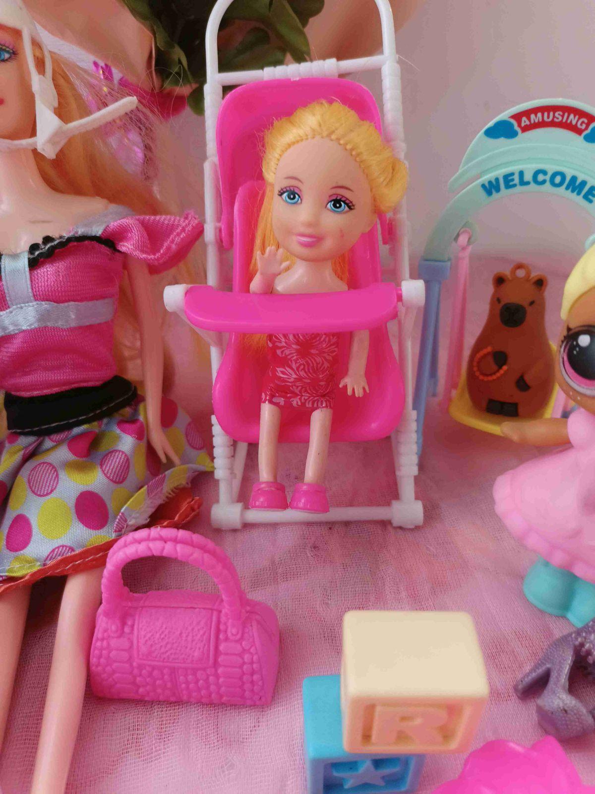 Lote de muñecas y accesorios de juguete, foto 6 de 7