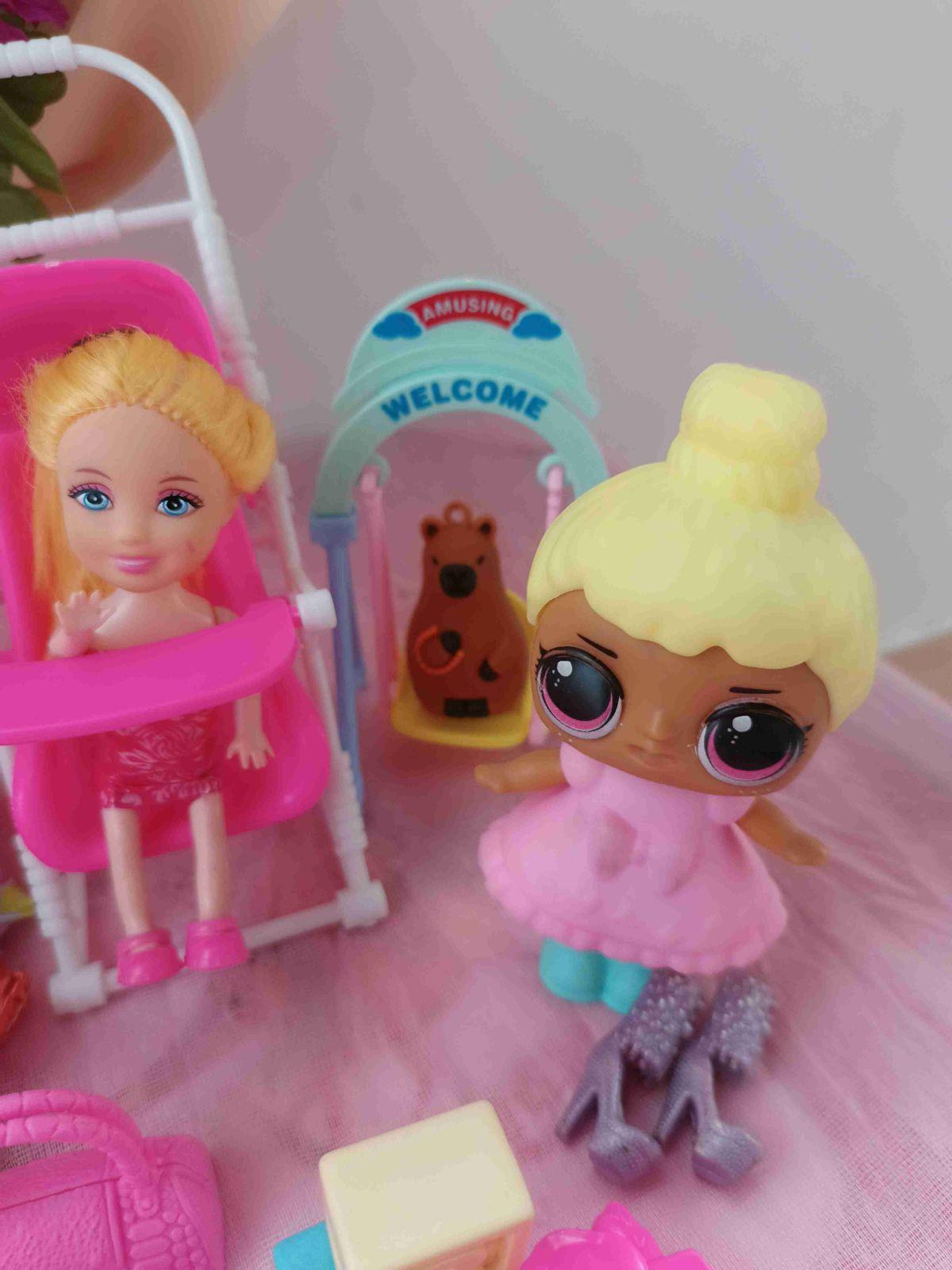 Lote de muñecas y accesorios de juguete, foto 7 de 7