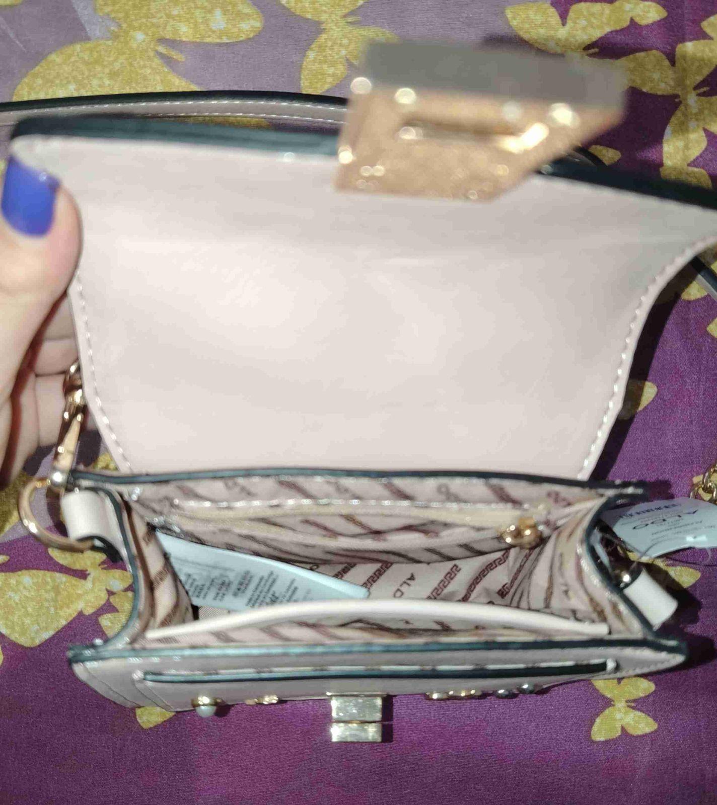 Cartera ALDO rosada con detalles de estrellas, foto 2 de 2