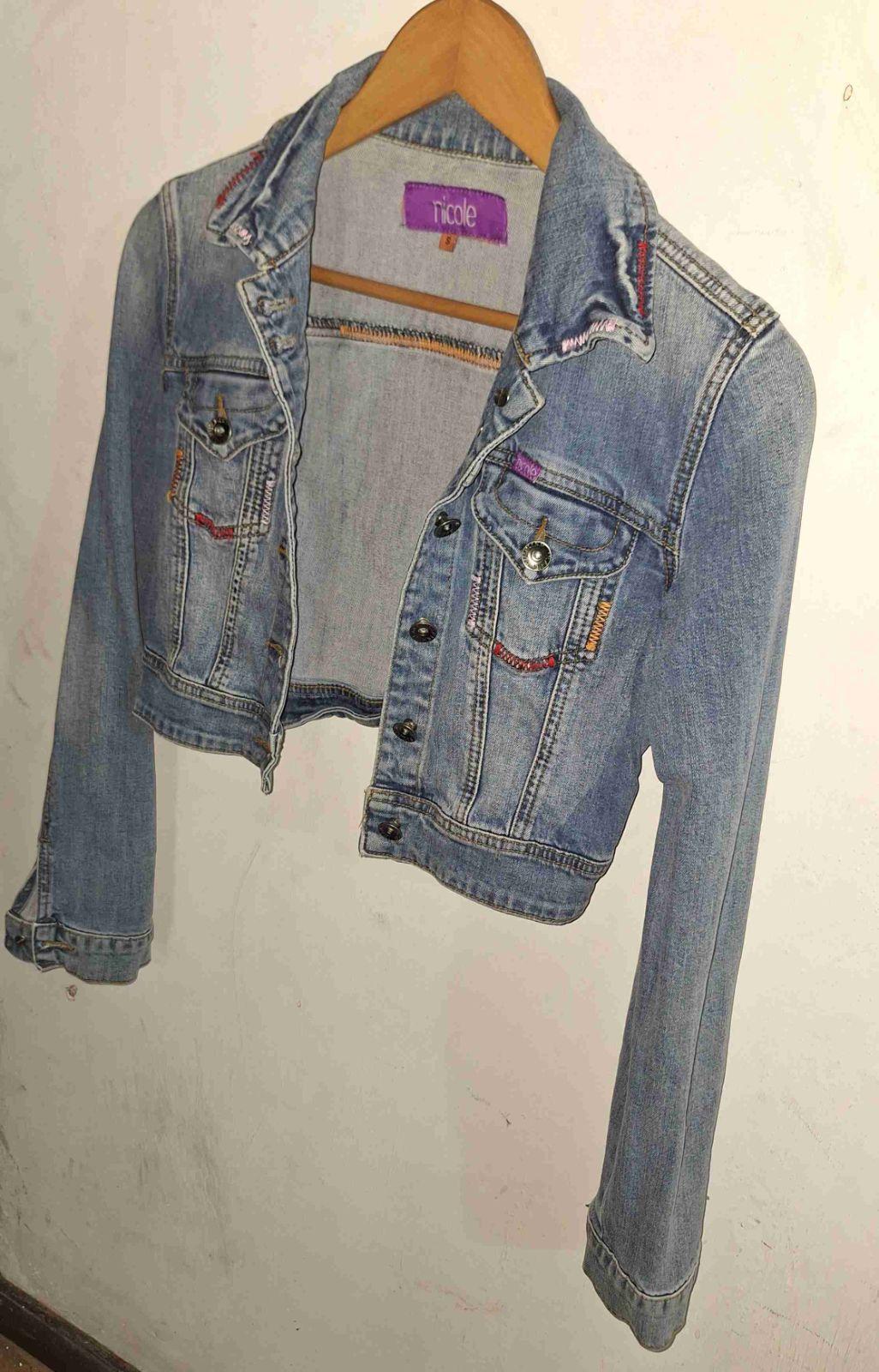 Chaqueta de mezclilla corta Nicole, foto 2 de 2