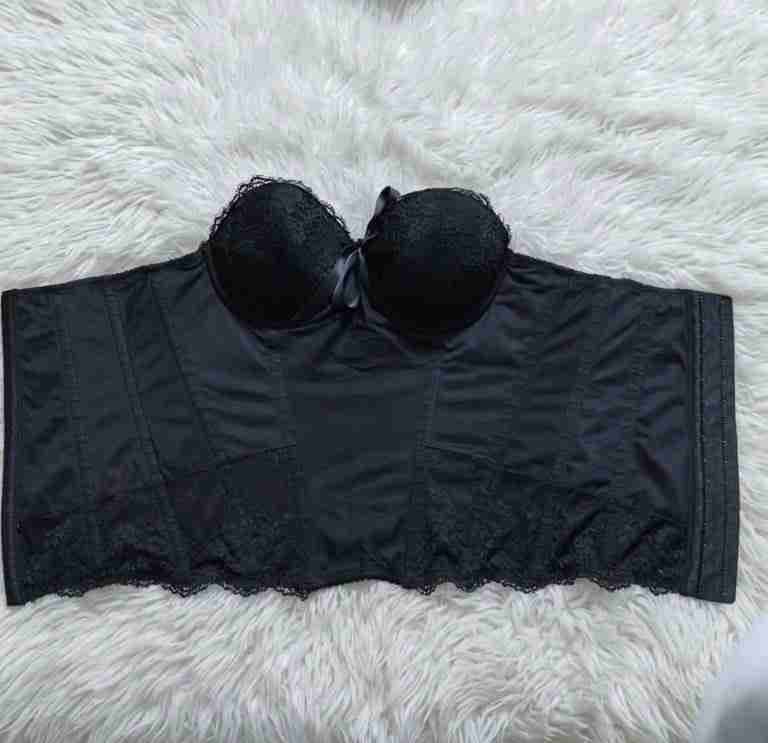 Corsé o bustier negro de encaje, foto 2 de 3