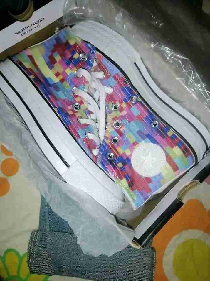 Converse multicolores, foto 2 de 2