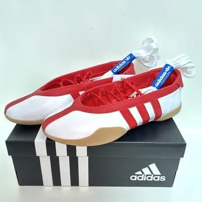 Zapatos Adidas Tipo Bailarina Blanco y Rojo con Caja, foto 2 de 5