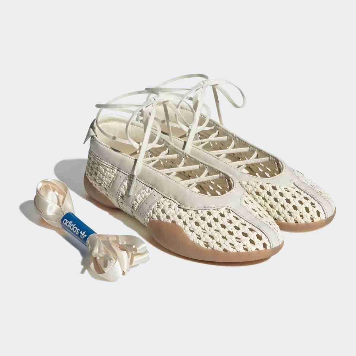 Zapatos Adidas Beige Estilo Bailarina Trenzada, foto 5 de 5