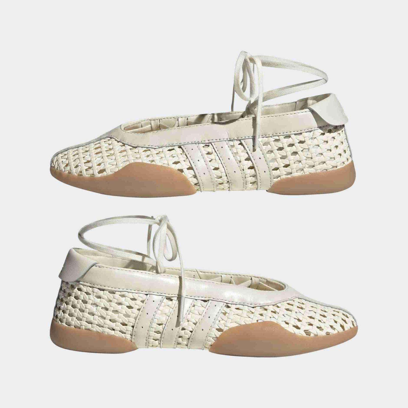 Zapatos Adidas Beige Estilo Bailarina Trenzada, foto 3 de 5
