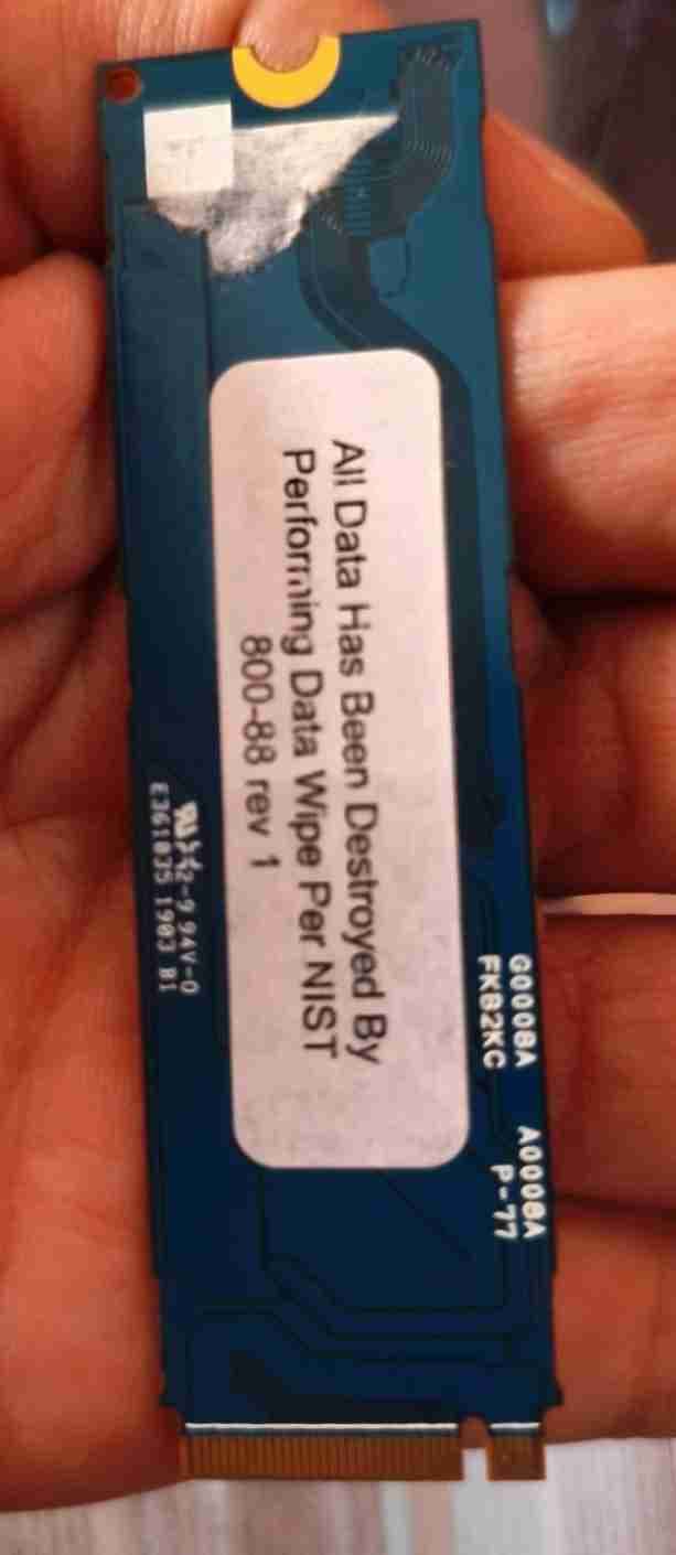 Disco Duro Solido SSD NVMe M.2 Toshiba, foto 2 de 5