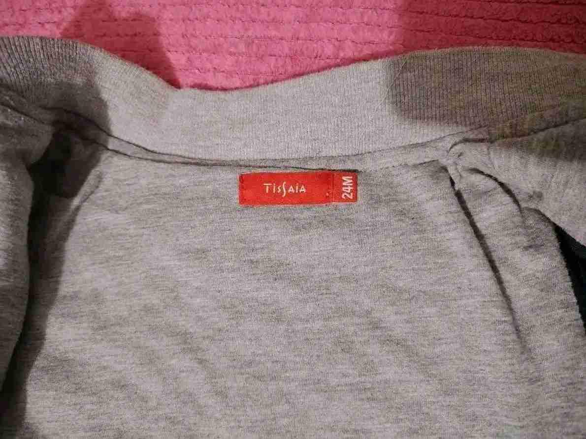 Chaqueta tipo universitario gris y azul para niño 24M, foto 2 de 3