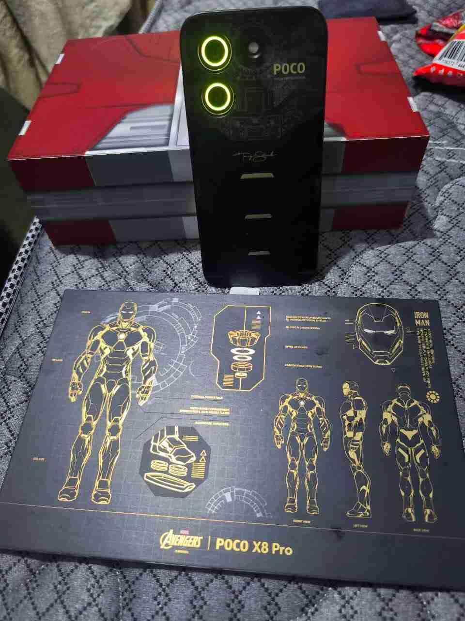 Poco x8 pro iron man edition, foto 3 de 8