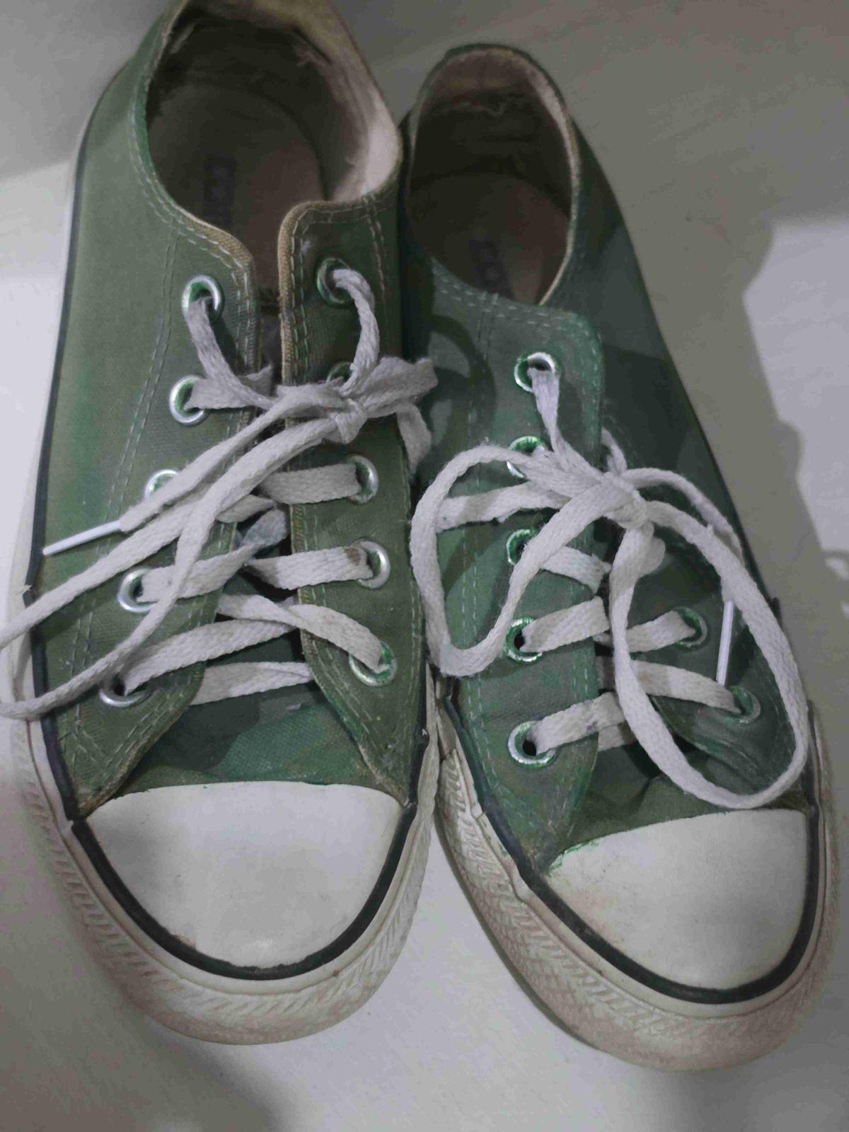 Zapatos deportivos verdes estilo Converse, foto 2 de 2