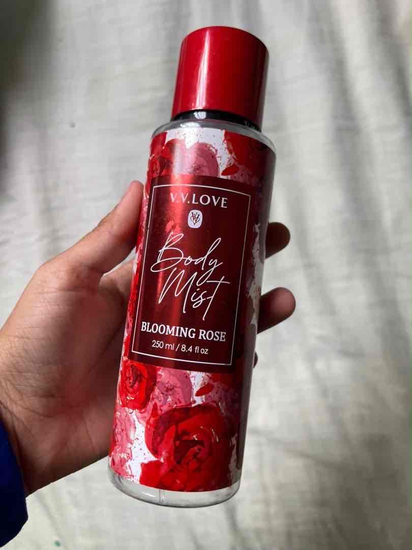 Mist Corporal V.V. Love Blooming Rose 250 ml, foto 1 de 1