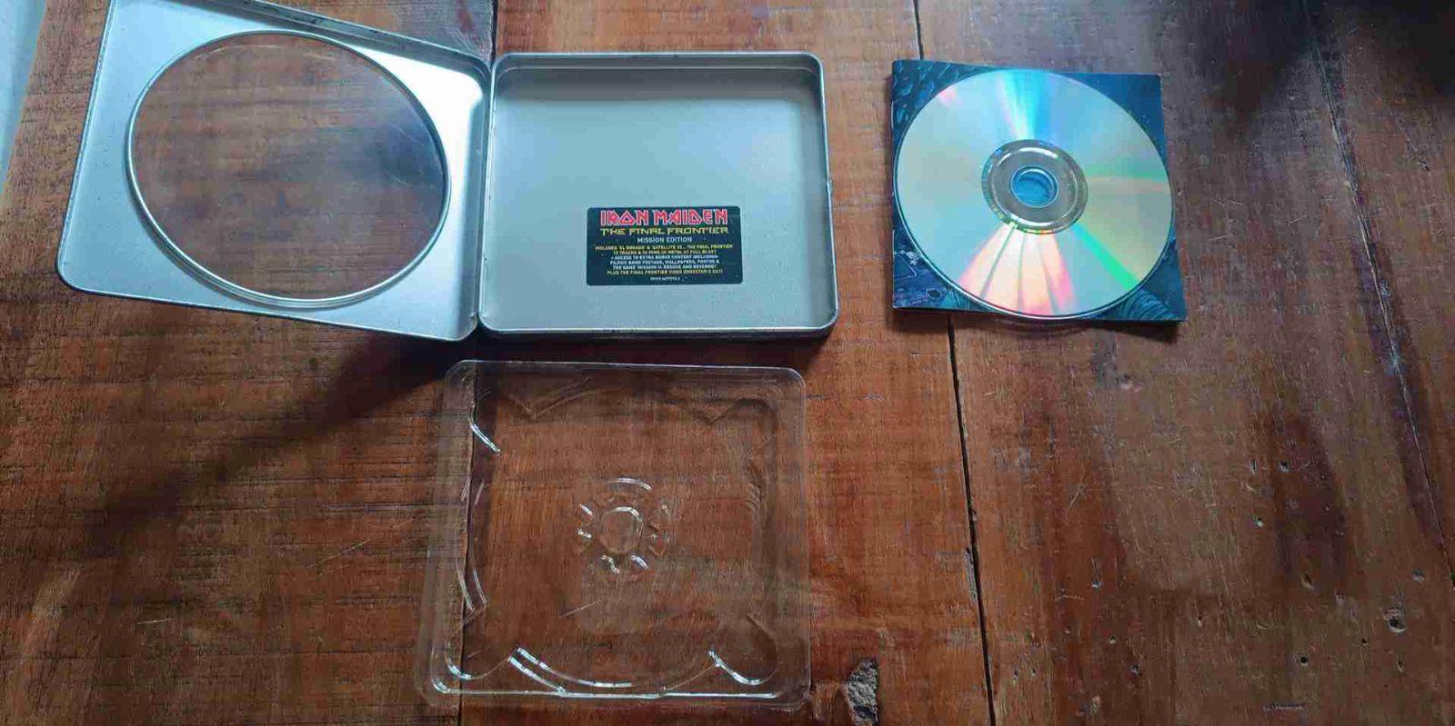 CD Iron Maiden The Final Frontier Edición Especial Metálica, foto 4 de 4