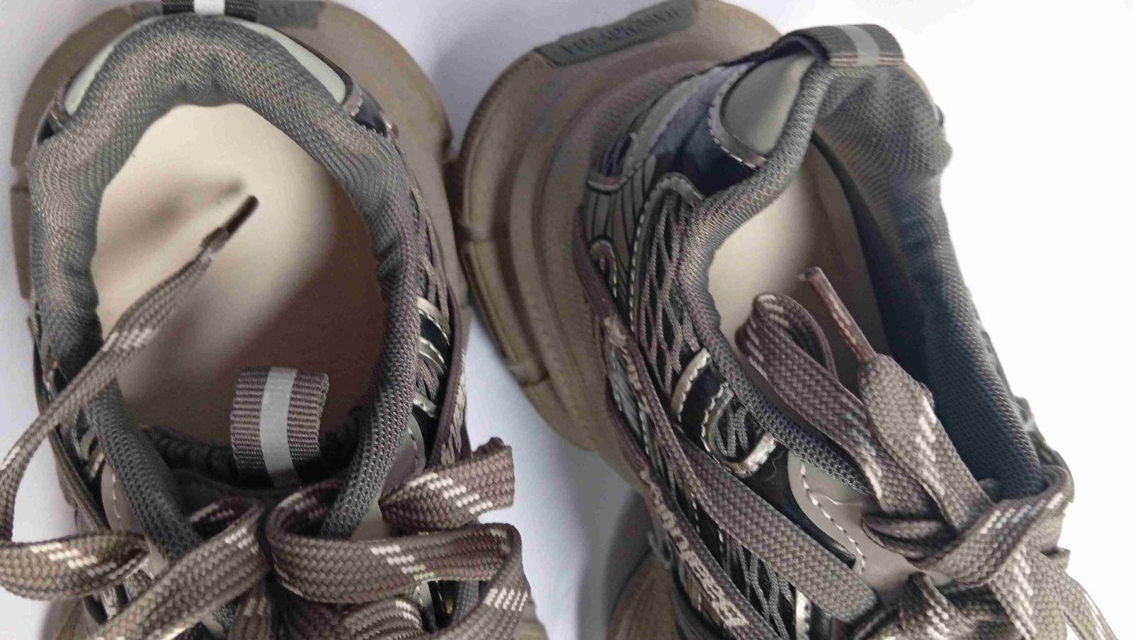 Zapatos Deportivos, foto 4 de 5