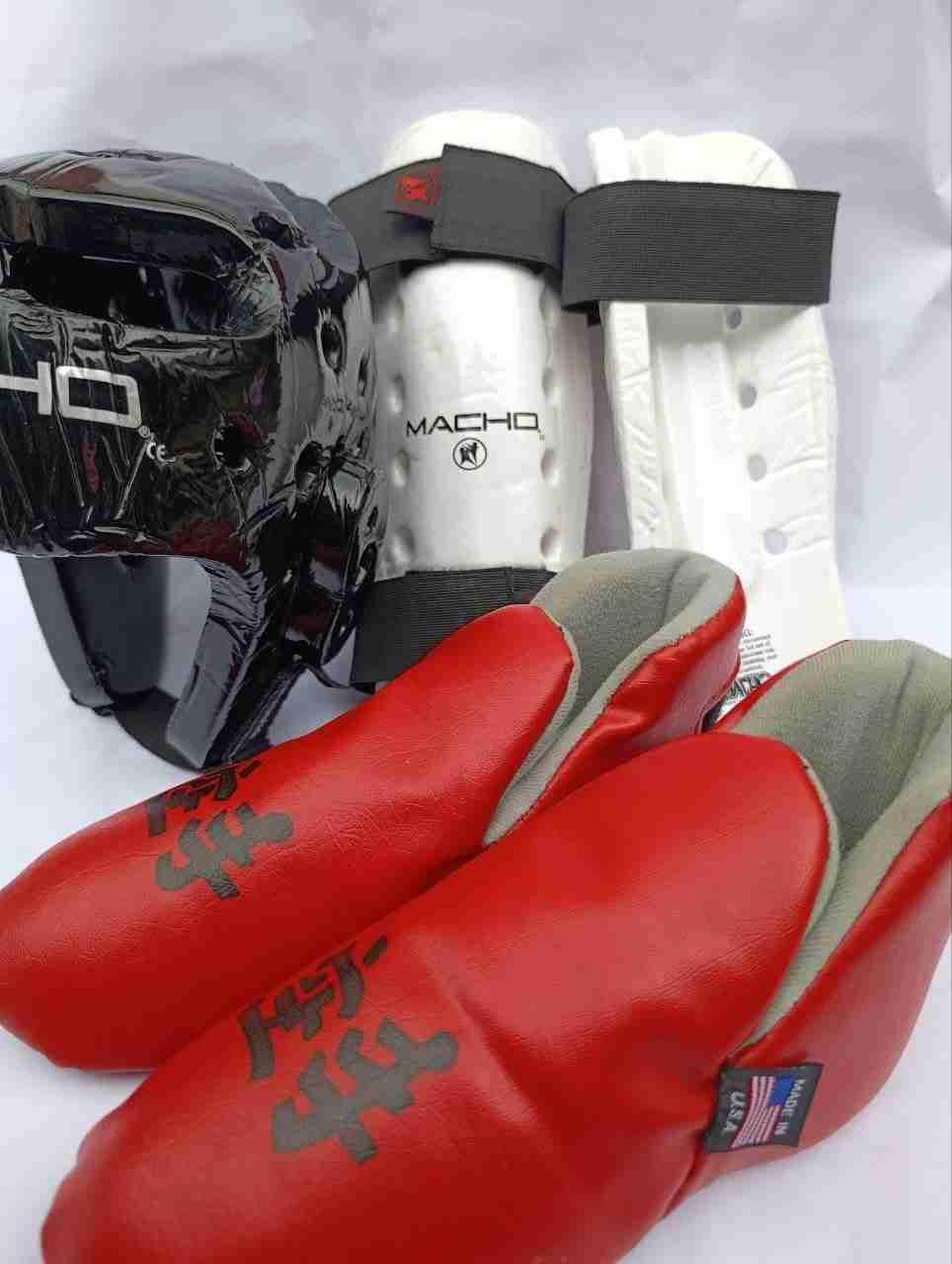 Set de protecciones de artes marciales Macho, foto 1 de 5