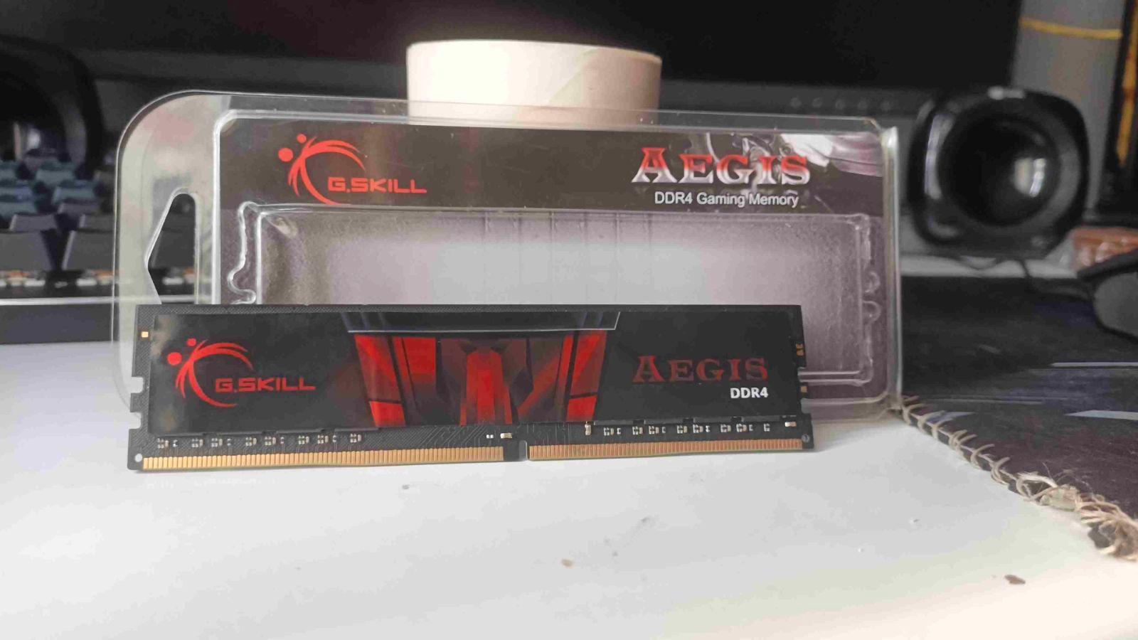 Memoria RAM G.Skill Aegis DDR4 8GB 3000MHz, foto 4 de 5
