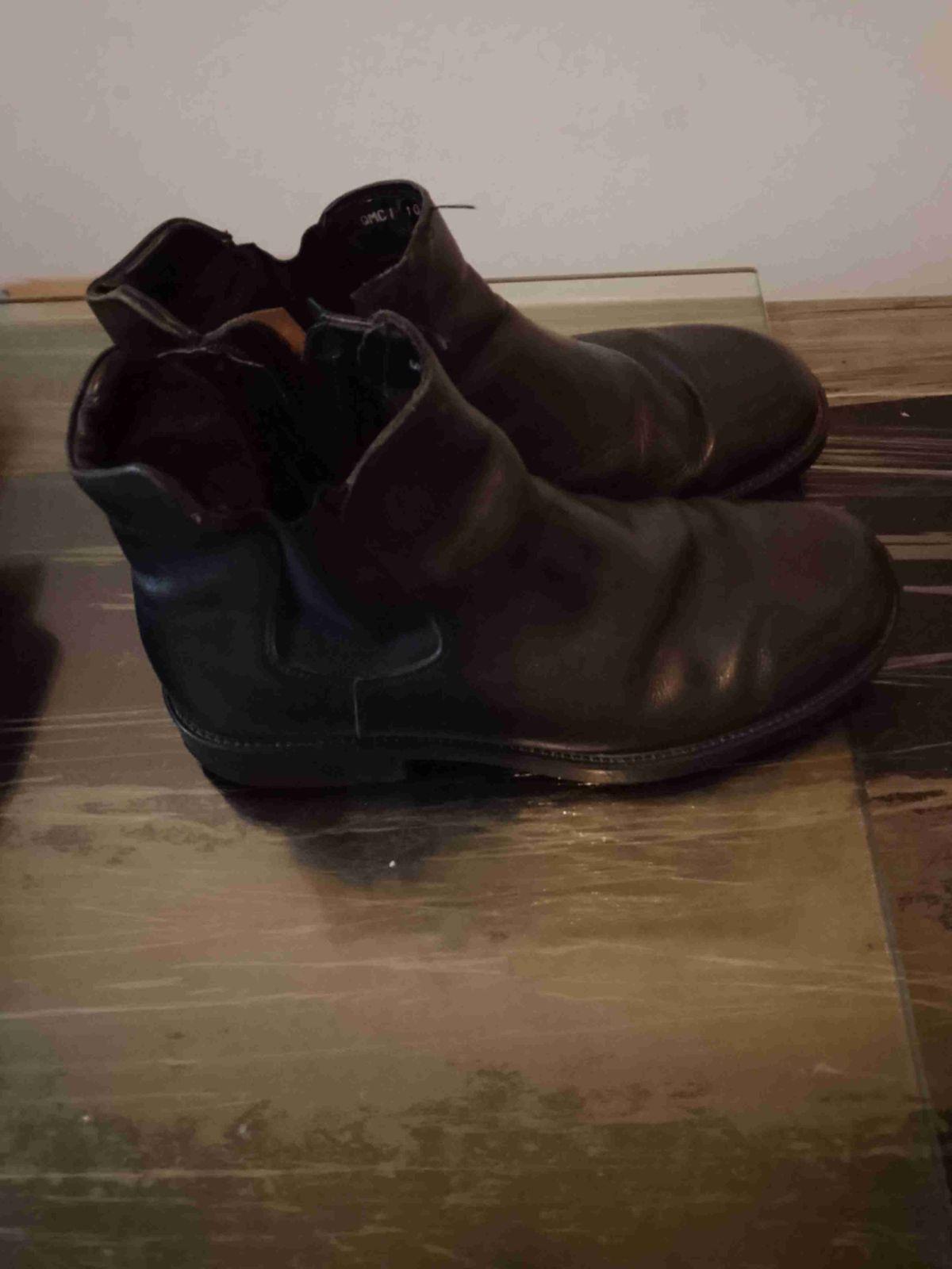 Botines negros de cuero sintético para caballero, foto 2 de 2