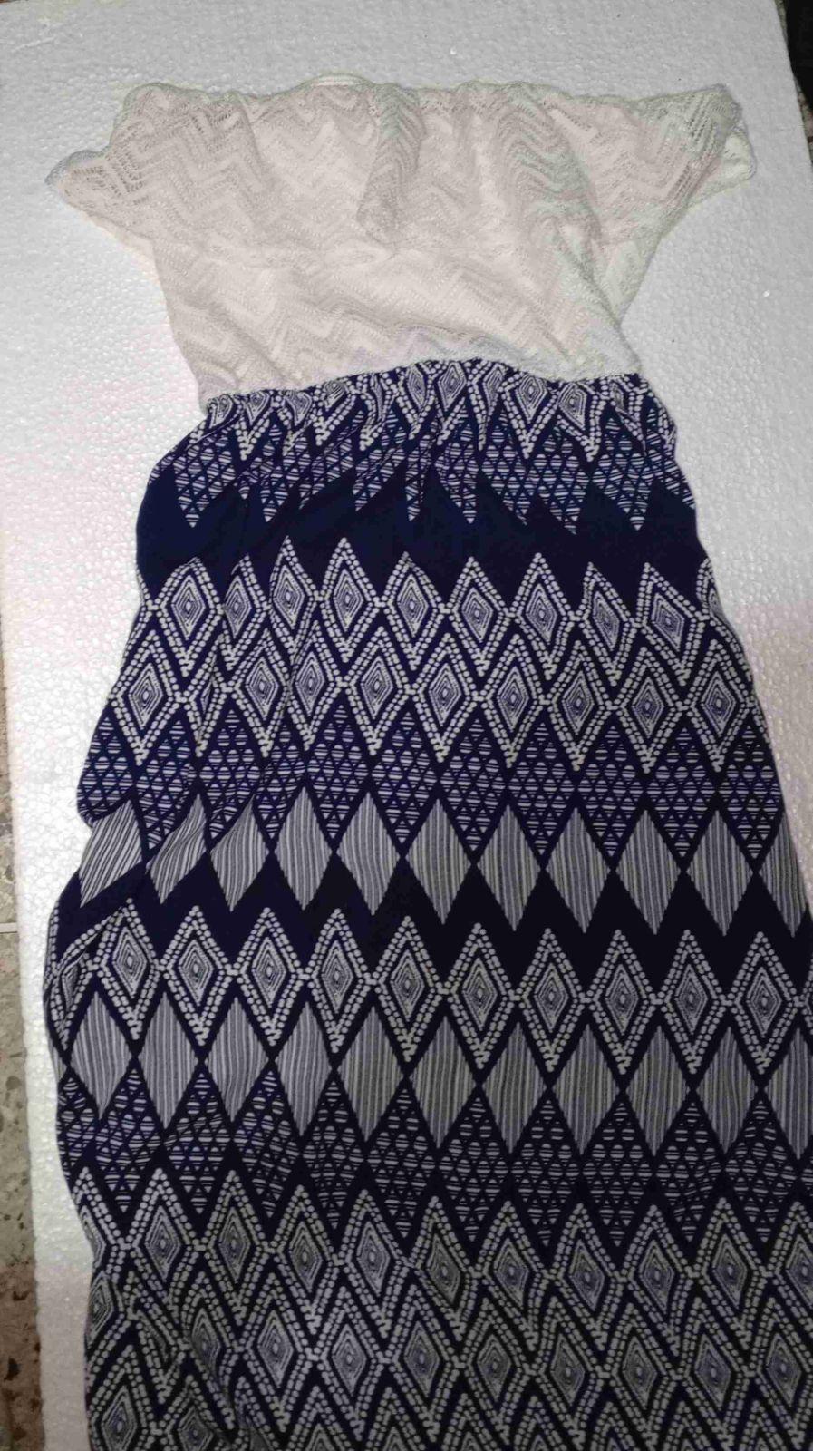 Vestido completo, foto 2 de 3
