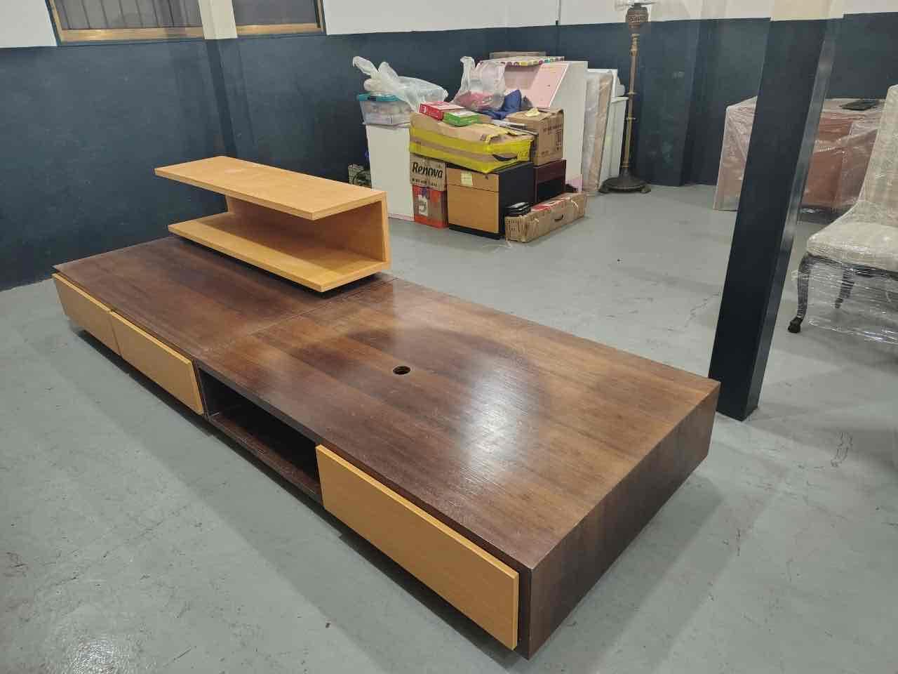 Mesa de centro o mueble para TV de madera, foto 5 de 5
