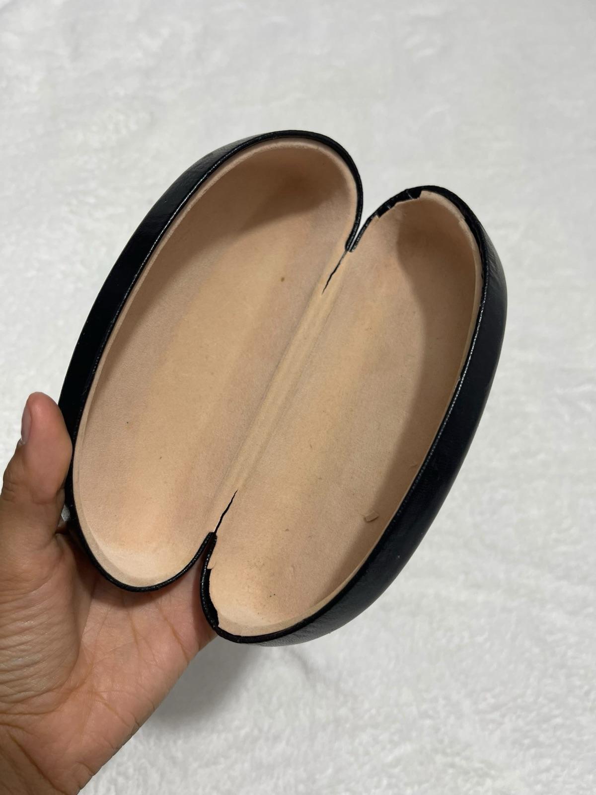 Estuche para lentes negro, foto 2 de 2