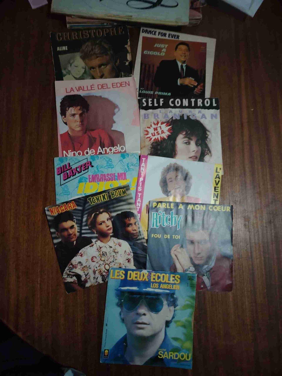 Lote de Discos de Vinilo 45 RPM. Son 248 en Total. Varios Artistas, foto 6 de 8