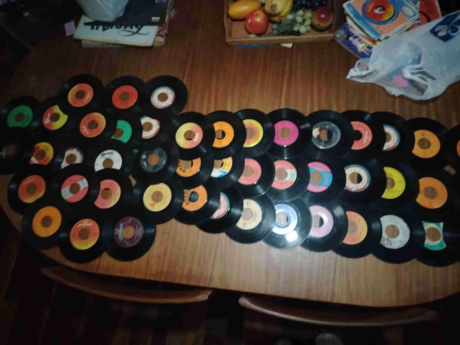 Lote de Discos de Vinilo 45 RPM. Son 248 en Total. Varios Artistas, foto 3 de 8