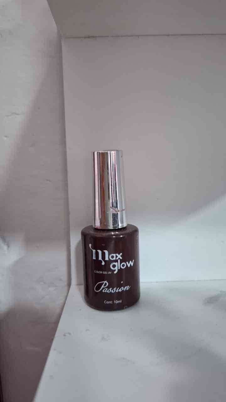Esmalte de uñas Max Glow Passion marrón, foto 1 de 1