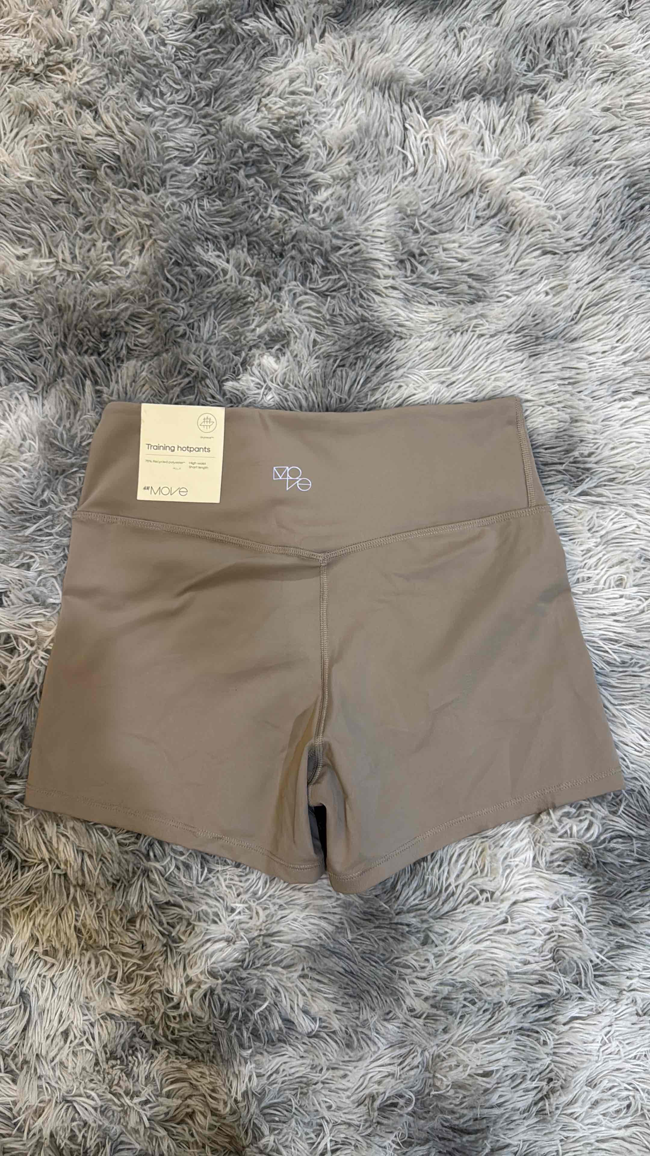 Short deportivo, foto 2 de 2