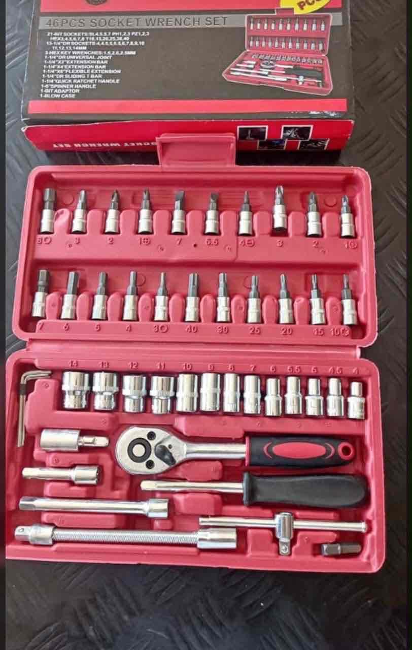 Juego De Llaves Y Dados 46 Piezas En Estuche Rojo, foto 1 de 1