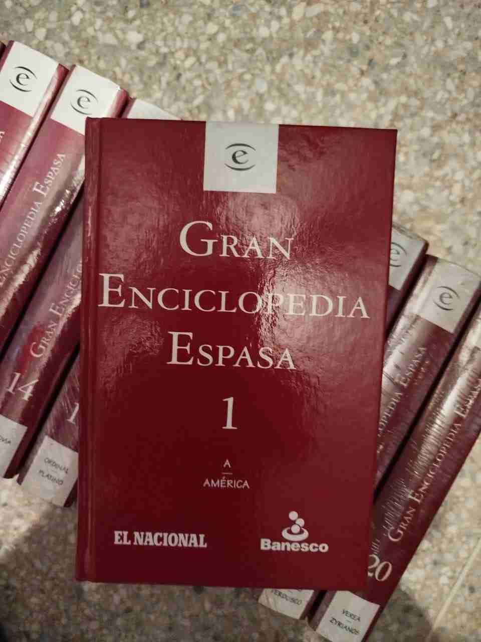 Enciclopedia Espasa 20 tomos., foto 3 de 3