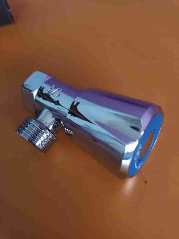 Llave de arresto (válvula angular) 1/2" X 1/2", foto 2 de 5