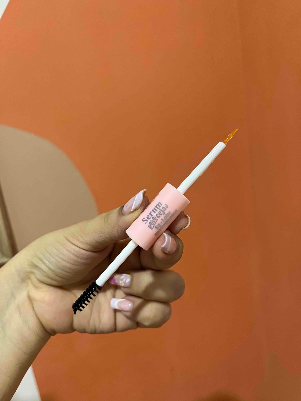 Serum dual para cejas y pestañas, foto 2 de 2
