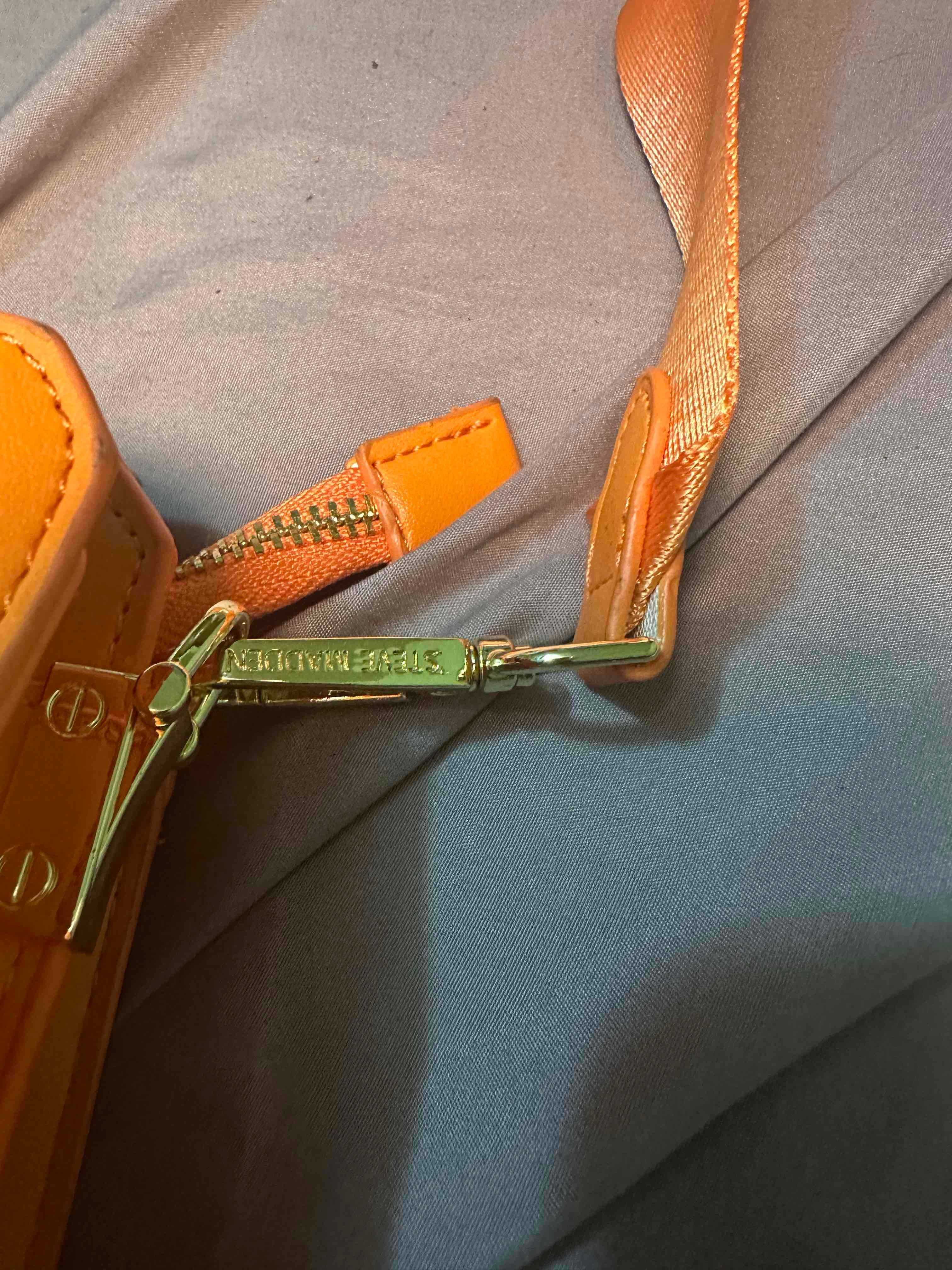 Cartera, foto 3 de 5