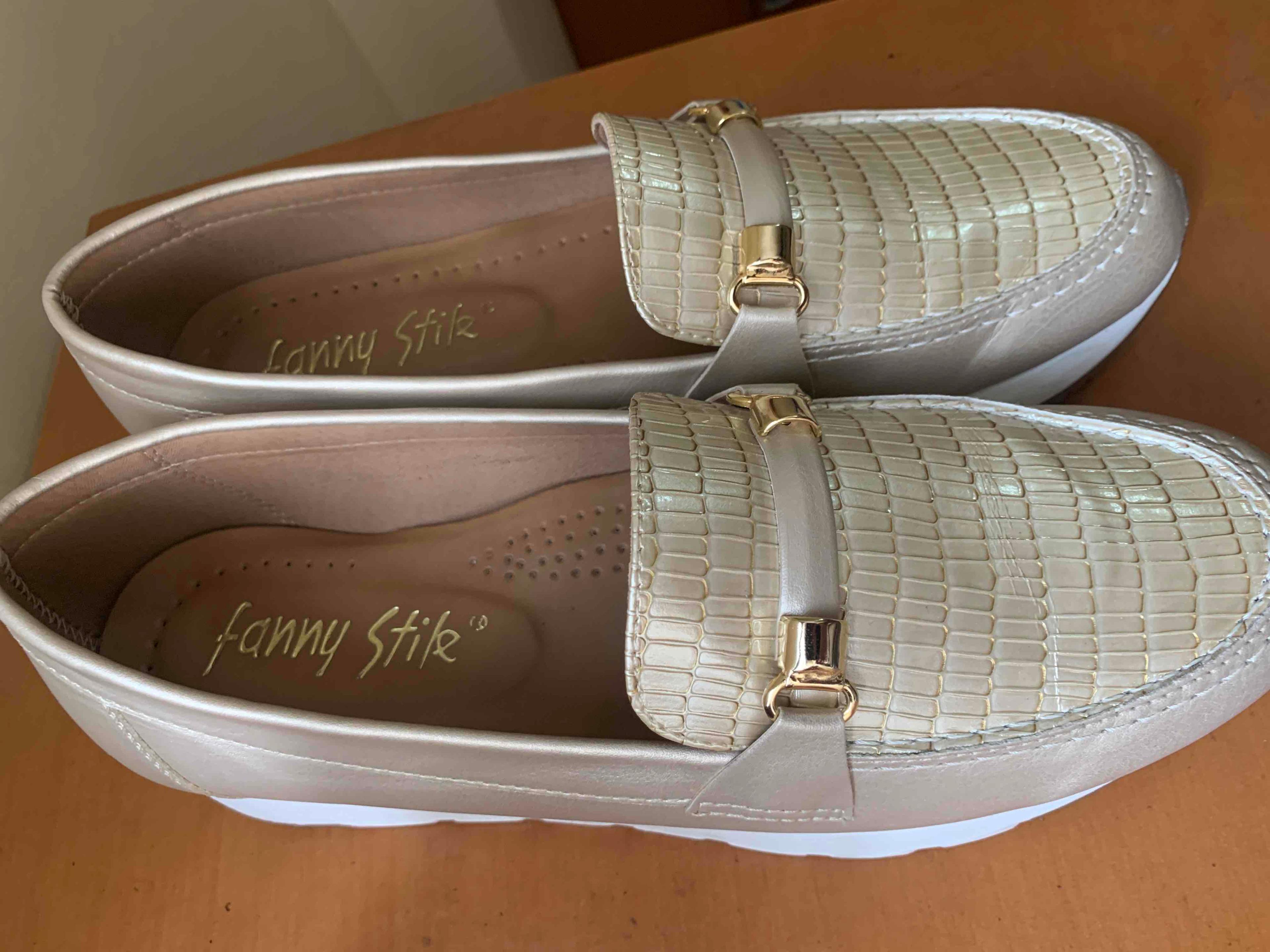 Zapatos Casuales Dorados, foto 4 de 4