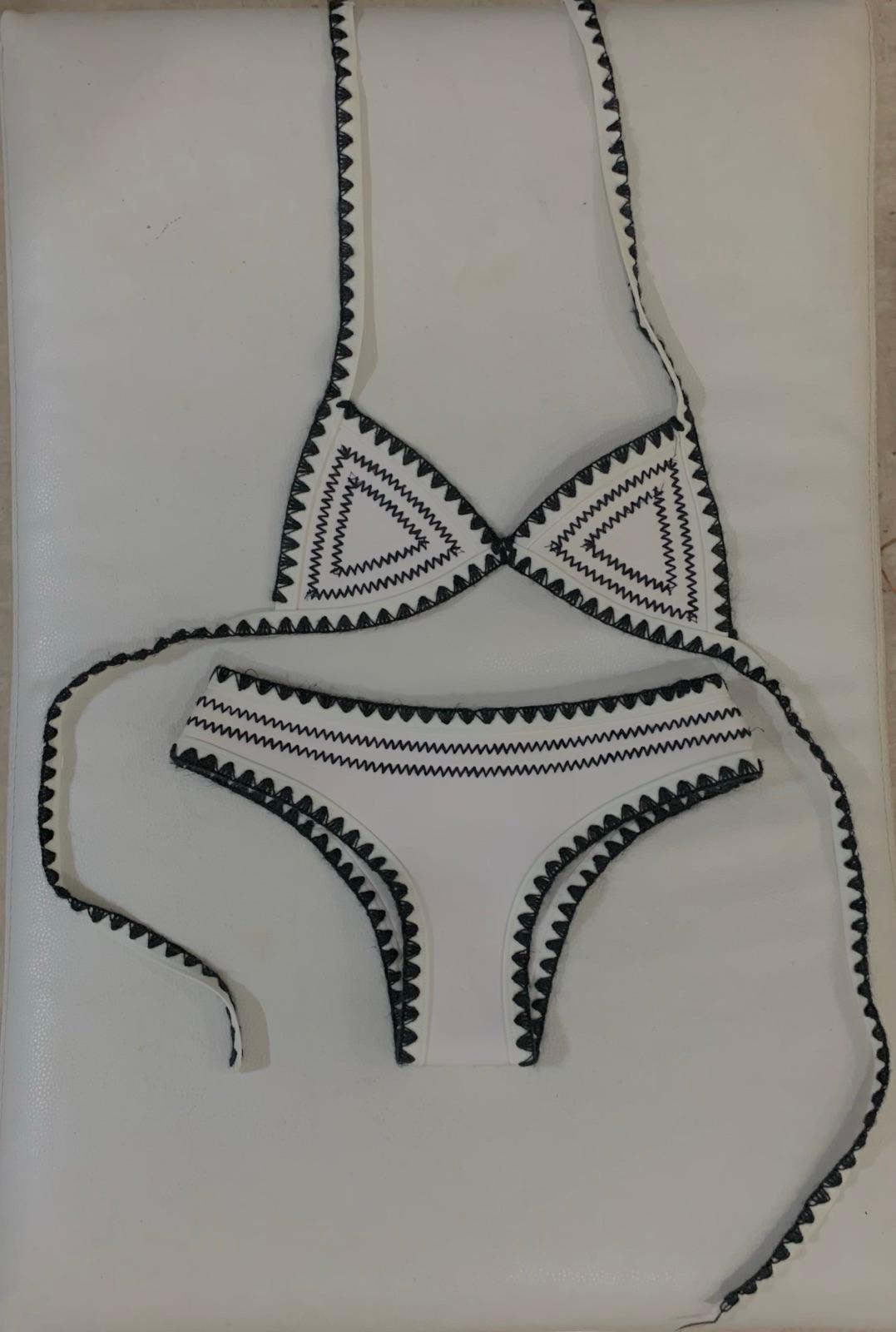 Conjunto de bikini + pantalón de playa, foto 2 de 3