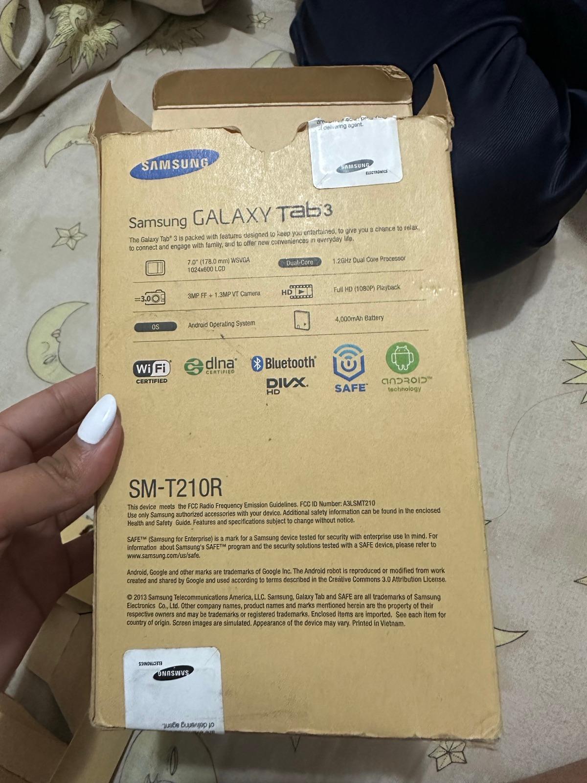 Tablet Samsung blanca, foto 4 de 4