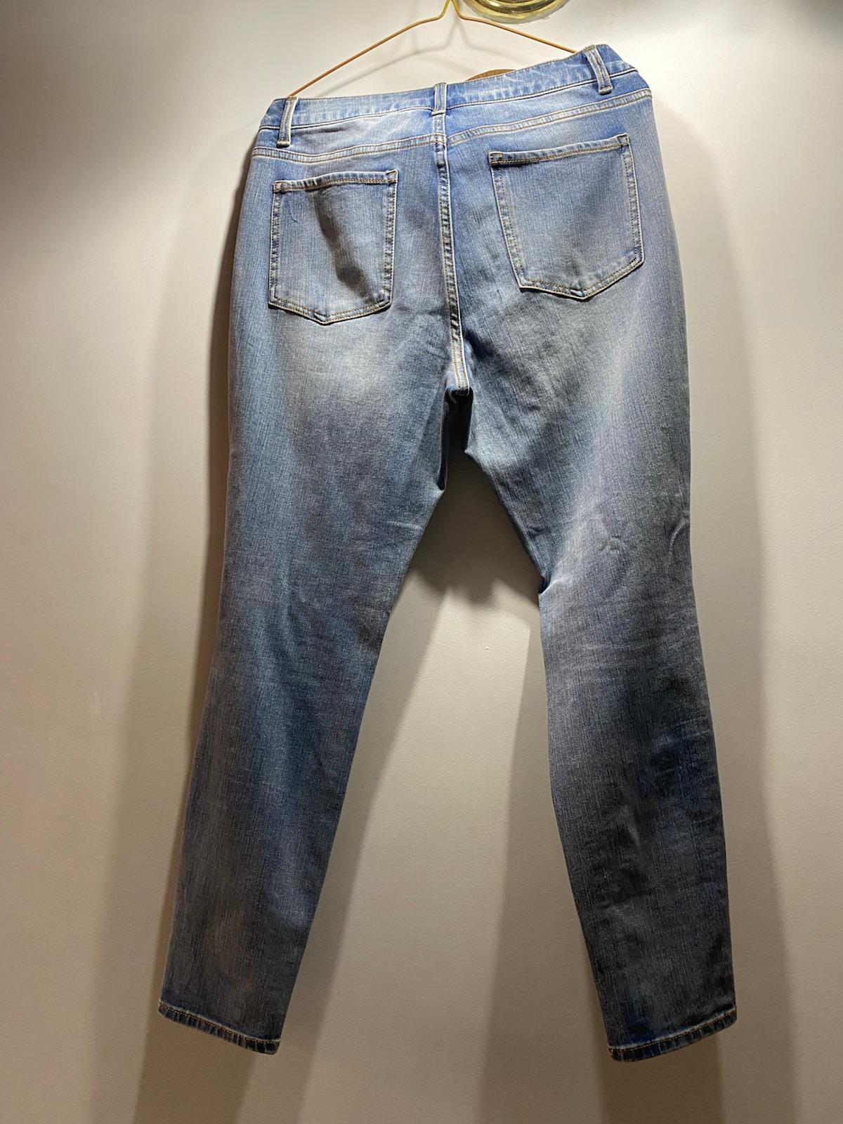 Jeans azul Time and Tru, foto 2 de 3