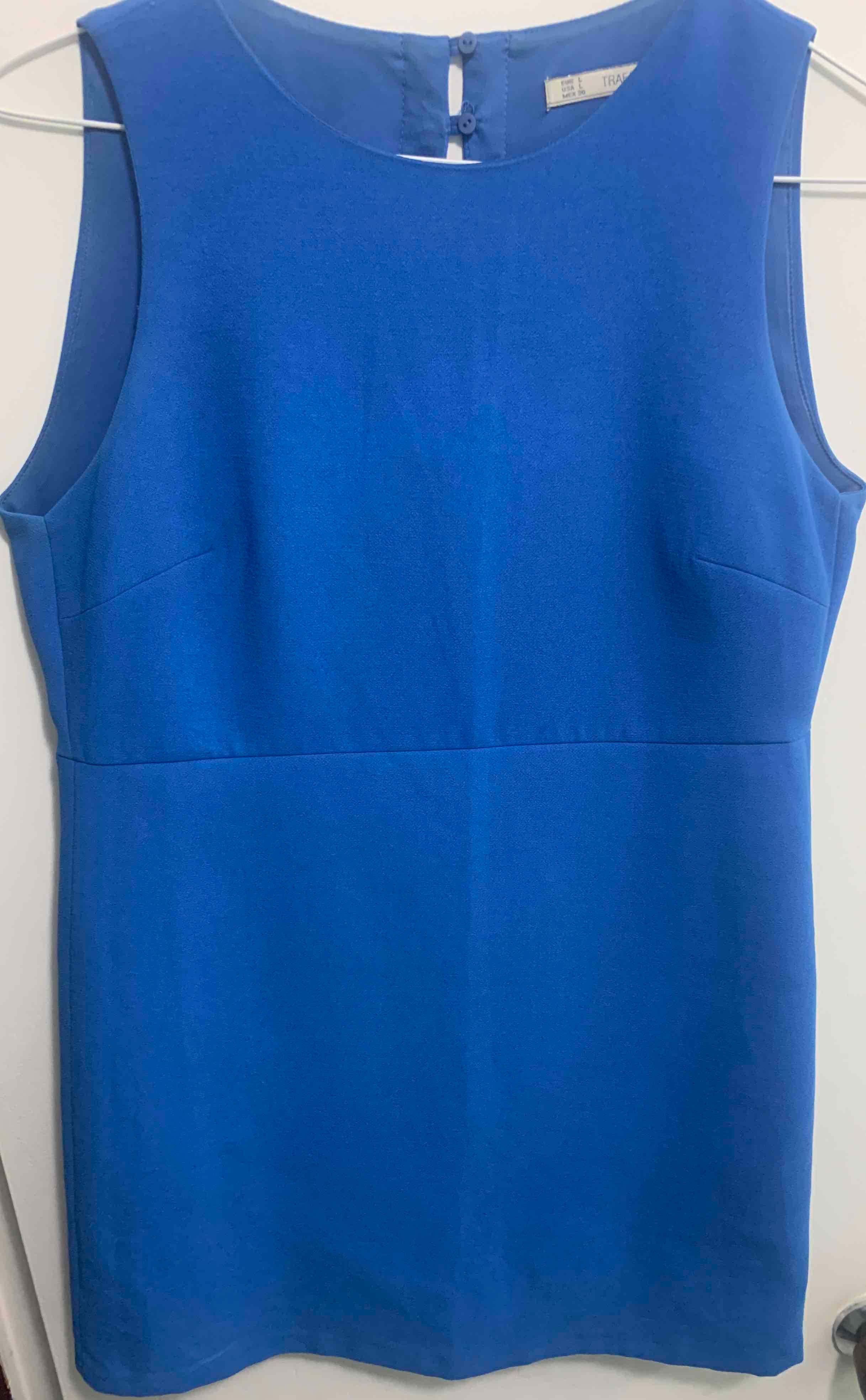 Vestido Corto, foto 2 de 4