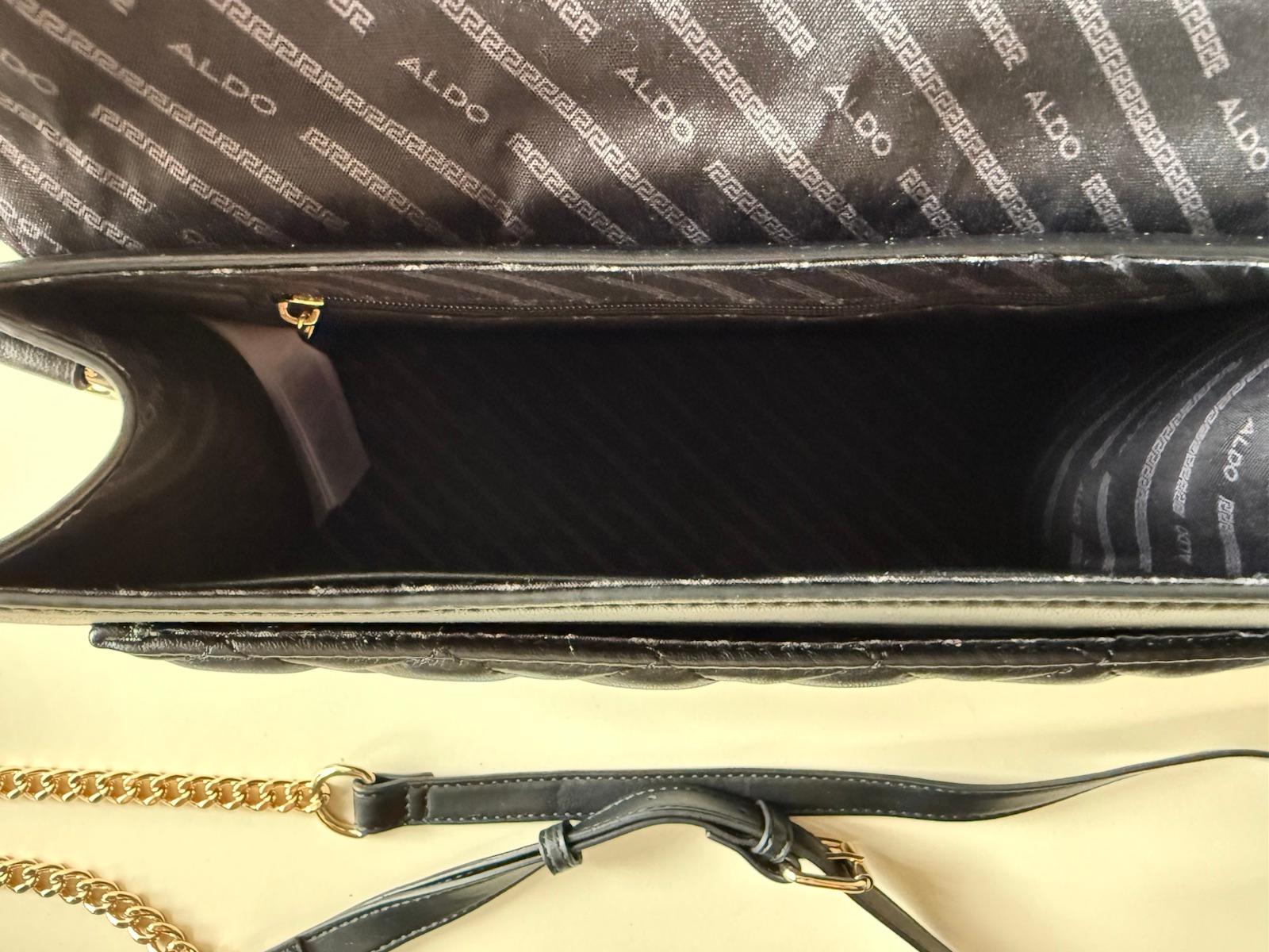 Cartera marca Aldo, foto 3 de 4
