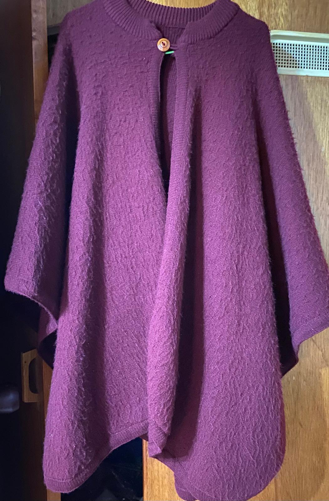 Ponchos tejidos de lana, foto 2 de 5