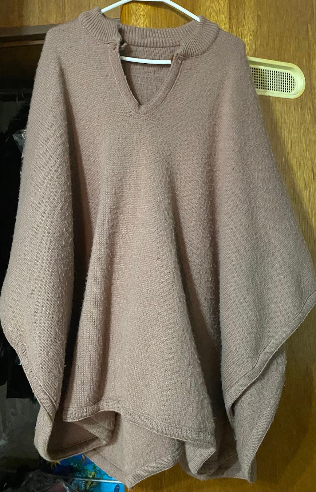 Ponchos tejidos de lana, foto 5 de 5