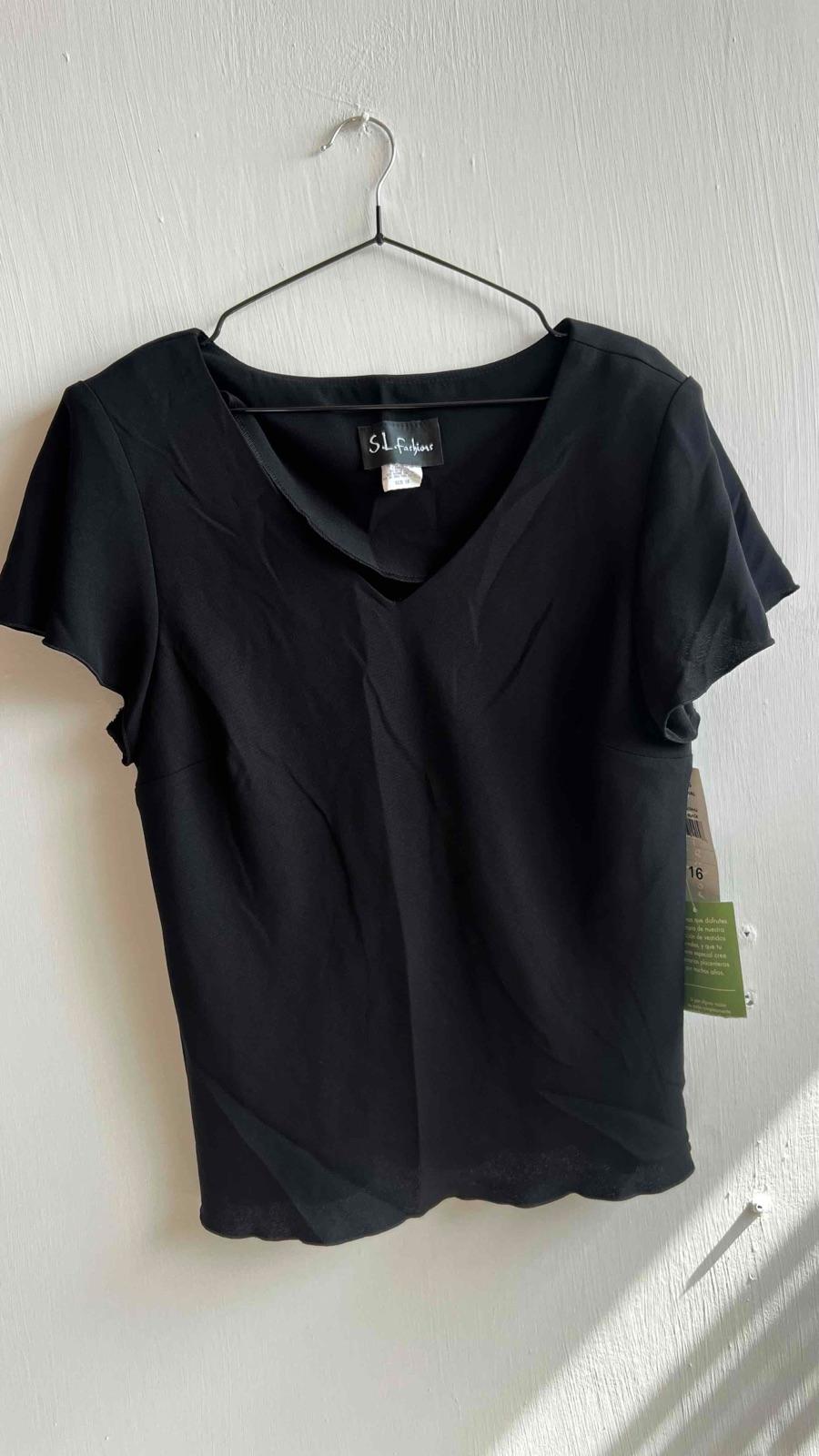 Blusa negra de manga corta S.L. Fashions, foto 1 de 1