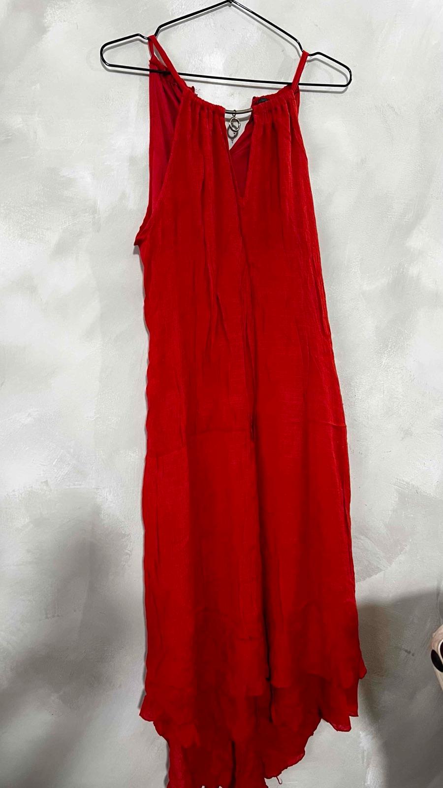 Vestido naranja sin mangas, foto 1 de 1