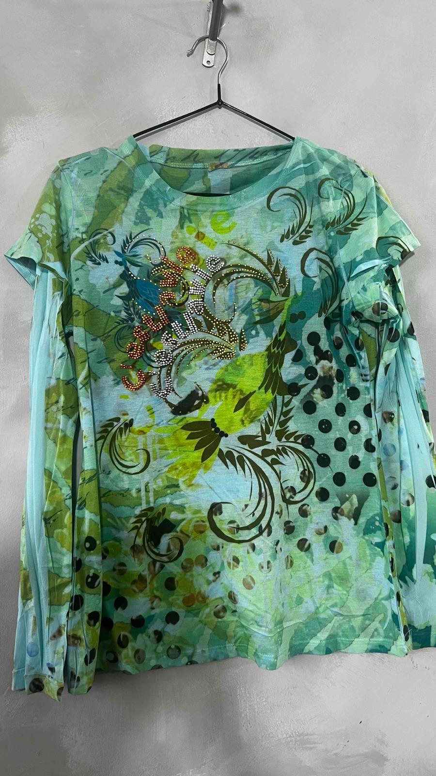 Blusa verde manga larga estampada con apliques, foto 1 de 1