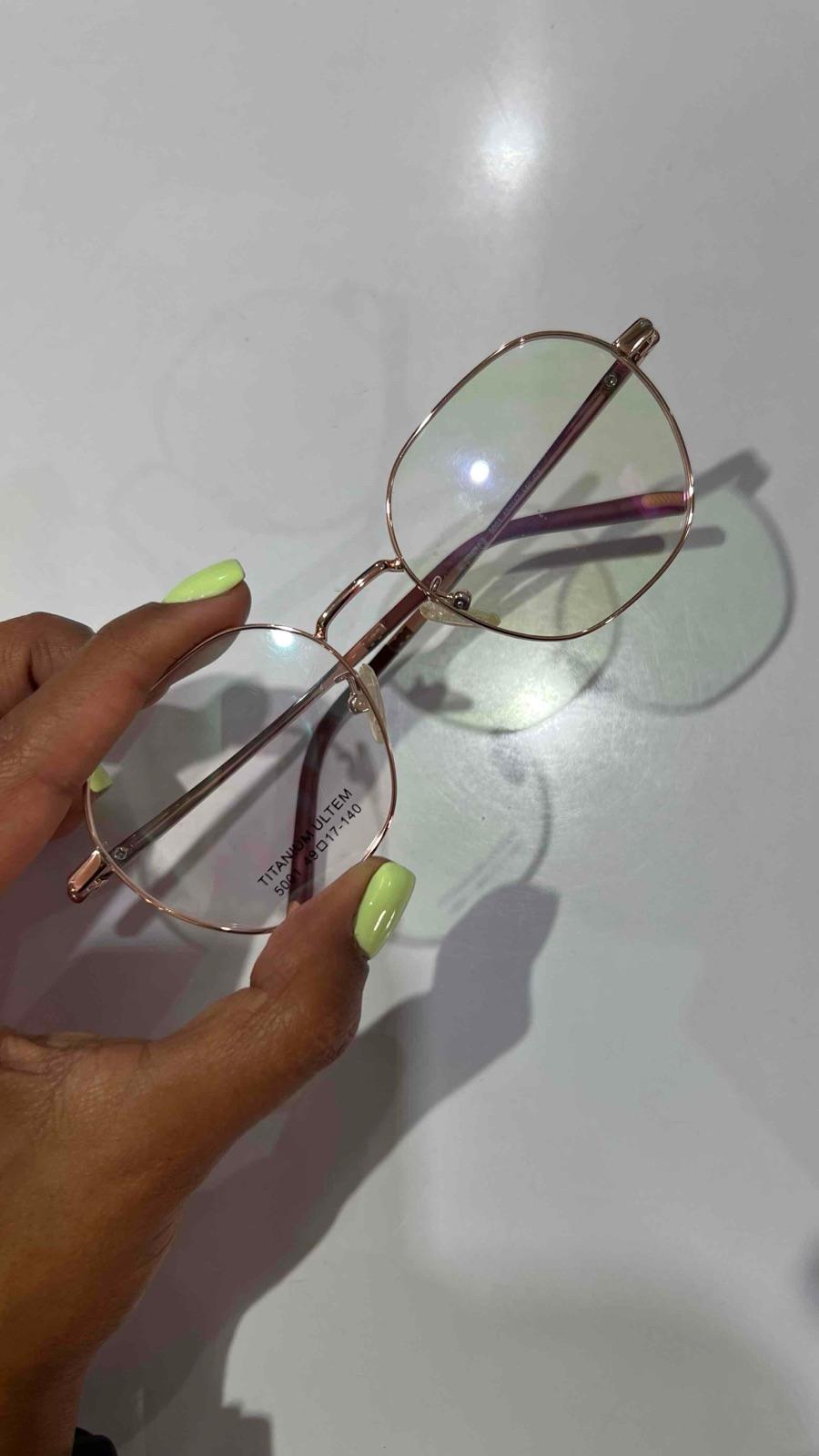 Lentes de aumento montura metálica redonda, foto 1 de 2